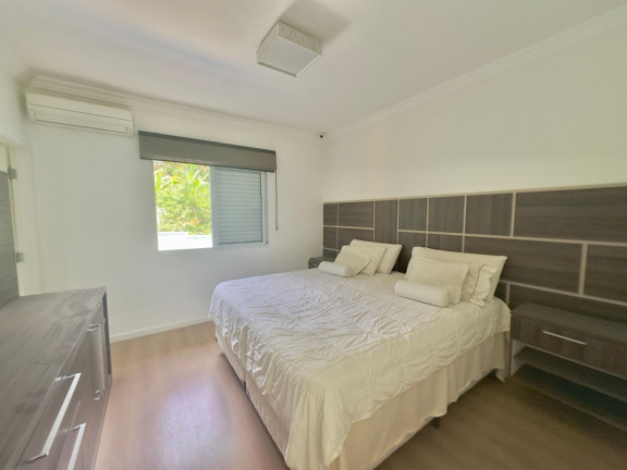 Imagem Casa com 3 Quartos para Alugar, 231 m² em Granja Viana - Carapicuíba Imagem Casa com 3 Quartos para Alugar, 231 m² em Granja Viana - Carapicuíba