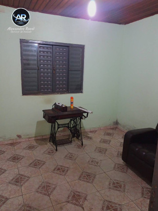Imagem Casa com 2 Quartos à Venda, 239 m² em Vila M Genoveva - Jundiaí Imagem Casa com 2 Quartos à Venda, 239 m² em Vila M Genoveva - Jundiaí