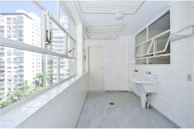 Imagem Imóvel com 3 Quartos à Venda,  em Jardim Paulista - São Paulo