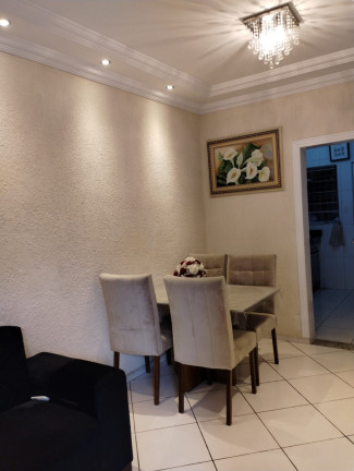 Imagem Casa com 2 Quartos à Venda, 80 m² em R$265.000,00 // Jardim Laguna - Contagem