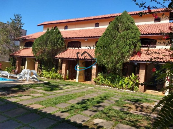 Casa com 6 Quartos à Venda,  em Massaguaçu - Caraguatatuba