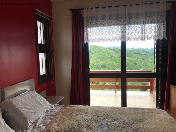 Imagem Casa com 3 Quartos à Venda, 228 m² em Centro - Nova Petrópolis Imagem Casa com 3 Quartos à Venda, 228 m² em Centro - Nova Petrópolis