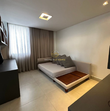 Imagem Casa com 5 Quartos à Venda, 447 m² em Alphaville Flamboyant Residencial Araguaia - Goiânia Imagem Casa com 5 Quartos à Venda, 447 m² em Alphaville Flamboyant Residencial Araguaia - Goiânia