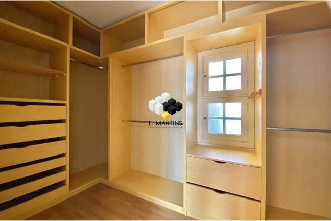 Imagem Casa com 4 Quartos à Venda, 284 m² em Higienópolis - Porto Alegre Imagem Casa com 4 Quartos à Venda, 284 m² em Higienópolis - Porto Alegre