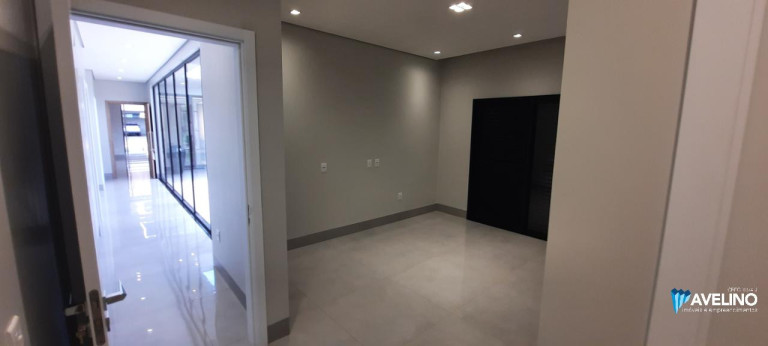 Imagem Casa de Condomínio com 4 Quartos à Venda, 202 m² em Porto Madero - Dourados Imagem Casa de Condomínio com 4 Quartos à Venda, 202 m² em Porto Madero - Dourados