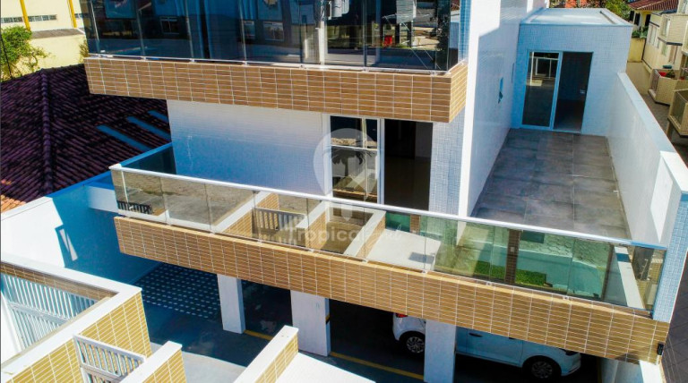 Imagem Apartamento com 2 Quartos à Venda, 135 m² em Caiobá - Matinhos
