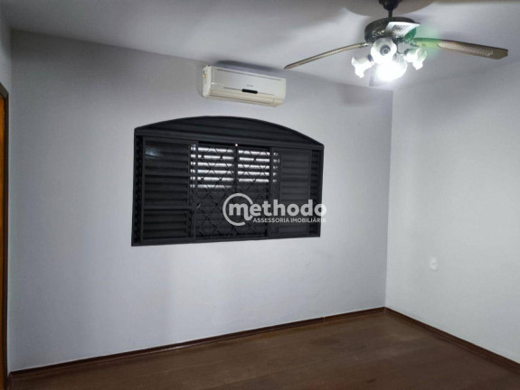 Imagem Casa com 3 Quartos à Venda, 250 m² em Parque São Quirino - Campinas Imagem Casa com 3 Quartos à Venda, 250 m² em Parque São Quirino - Campinas