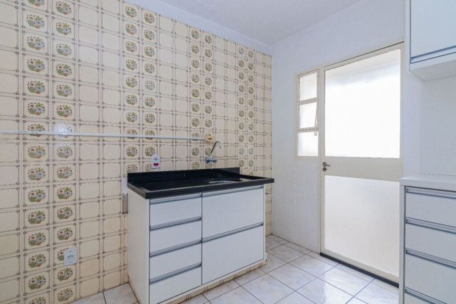 Imagem Imóvel com 2 Quartos à Venda, 78 m² em Centro - Porto Alegre Imagem Imóvel com 2 Quartos à Venda, 78 m² em Centro - Porto Alegre