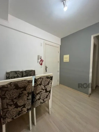 Imagem Apartamento com 2 Quartos à Venda, 53 m² em Santo Antônio - Porto Alegre Imagem Apartamento com 2 Quartos à Venda, 53 m² em Santo Antônio - Porto Alegre