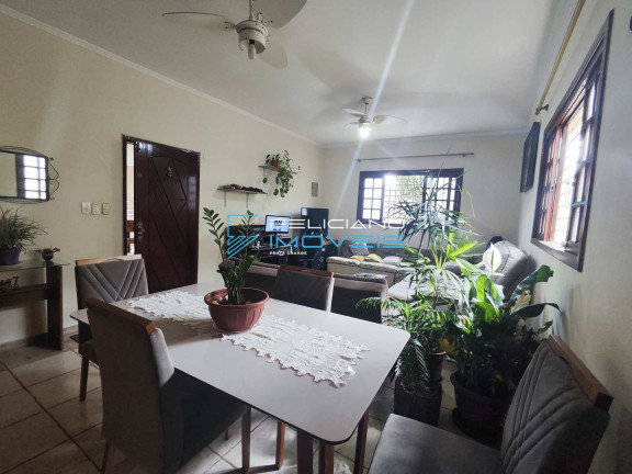 Imagem Casa com 3 Quartos à Venda, 135 m² em Maracanã - Praia Grande