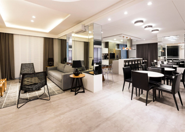 Imagem Apartamento com 4 Quartos à Venda, 130 m² em Pioneiros - Balneário Camboriú