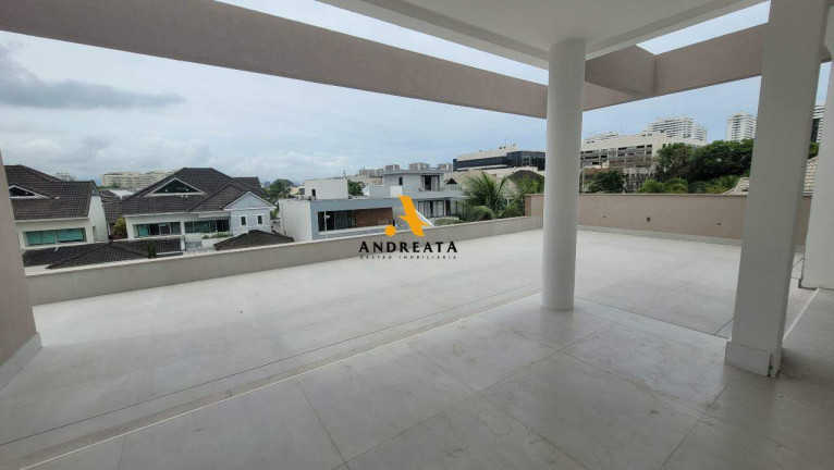 Imagem Casa de Condomínio com 4 Quartos à Venda, 320 m² em Recreio Dos Bandeirantes - Rio De Janeiro