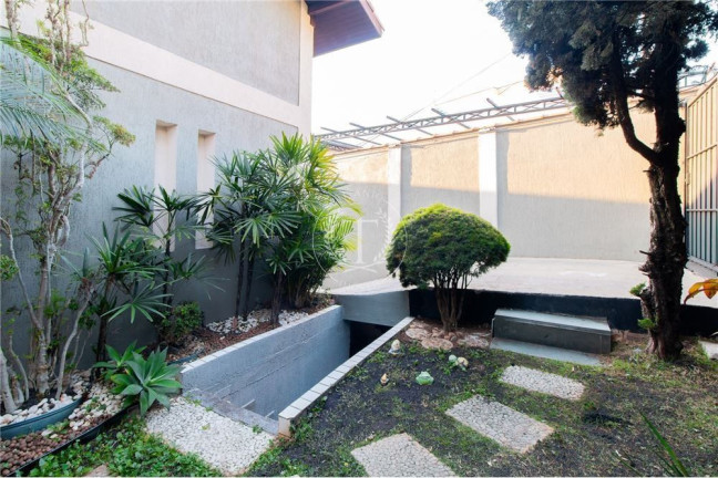 Imagem Casa com 5 Quartos à Venda, 300 m² em Vila Sônia - São Paulo Imagem Casa com 5 Quartos à Venda, 300 m² em Vila Sônia - São Paulo
