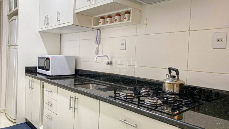 Imagem Apartamento com 2 Quartos à Venda, 97 m² em Meia Praia - Itapema Imagem Apartamento com 2 Quartos à Venda, 97 m² em Meia Praia - Itapema
