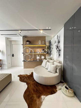 Imagem Apartamento com 4 Quartos para Alugar, em Centro - Balneário Camboriú Imagem Apartamento com 4 Quartos para Alugar, em Centro - Balneário Camboriú