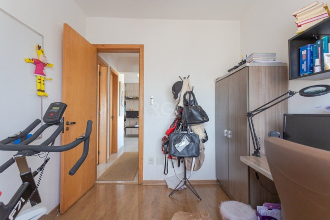 Imagem Apartamento com 3 Quartos à Venda, 80 m² em Sarandi - Porto Alegre