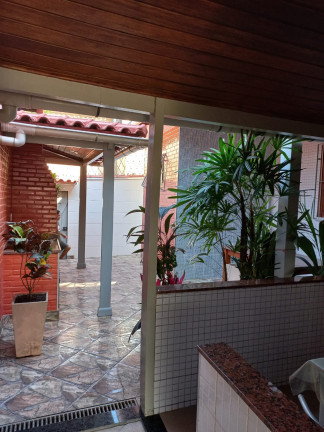 Imagem Casa com 2 Quartos à Venda, 240 m² em Senador Vasconcelos - Rio De Janeiro