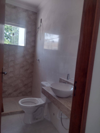Imagem Casa com 3 Quartos à Venda, em Balneario São Pedro - São Pedro Da Aldeia Imagem Casa com 3 Quartos à Venda, em Balneario São Pedro - São Pedro Da Aldeia