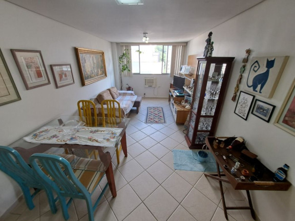 Apartamento com 2 Quartos à Venda, 75 m² em Pitangueiras - Guarujá