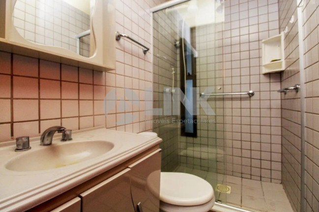 Imagem Apartamento com 3 Quartos à Venda, 70 m² em Cristo Redentor - Porto Alegre Imagem Apartamento com 3 Quartos à Venda, 70 m² em Cristo Redentor - Porto Alegre