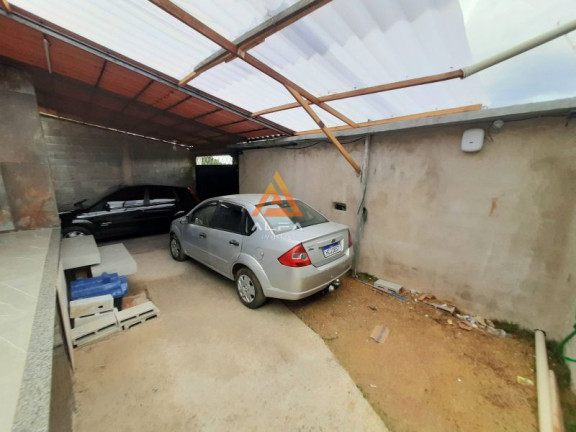 Imagem Casa com 2 Quartos à Venda, 56 m²