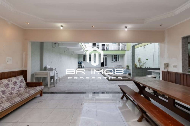 Imagem Casa com 4 Quartos à Venda, 622 m² em Cambuci - São Paulo Imagem Casa com 4 Quartos à Venda, 622 m² em Cambuci - São Paulo