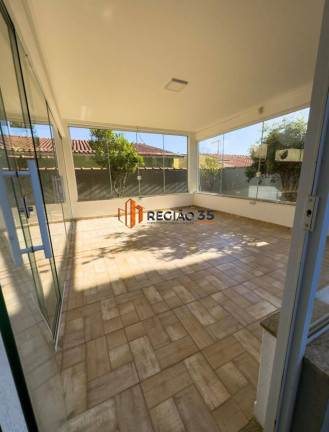 Imagem Casa com 3 Quartos à Venda, 250 m² em Jardim Das Hortênsias - Poços De Caldas Imagem Casa com 3 Quartos à Venda, 250 m² em Jardim Das Hortênsias - Poços De Caldas