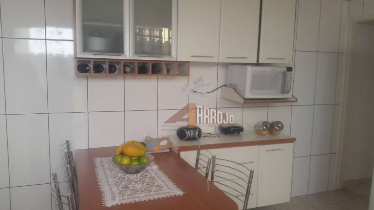 Imagem Casa com 3 Quartos à Venda, 160 m² em Burgo Paulista - São Paulo Imagem Casa com 3 Quartos à Venda, 160 m² em Burgo Paulista - São Paulo