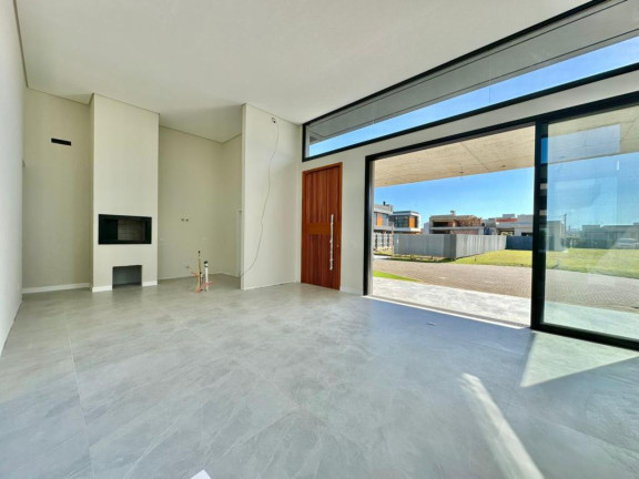 Imagem Casa com 3 Quartos à Venda,  em -- - Xangri-la