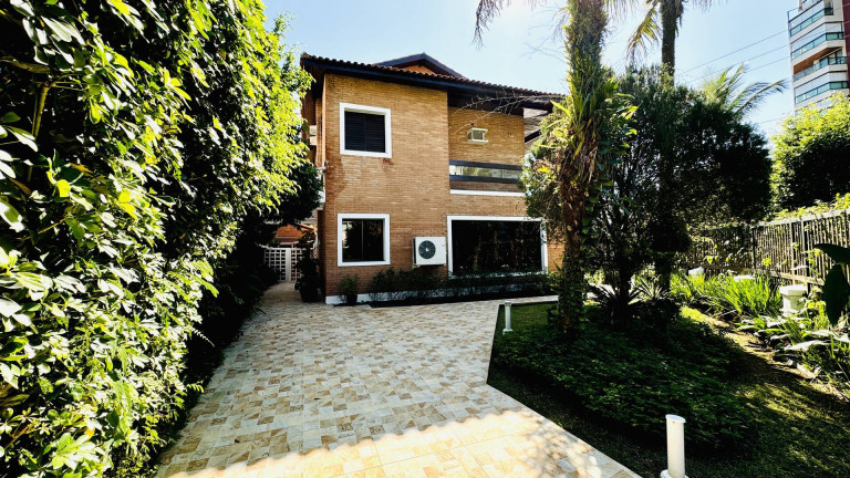 Imagem Casa com 5 Quartos à Venda, 472 m² em Riviera De São Lourenço - Bertioga Imagem Casa com 5 Quartos à Venda, 472 m² em Riviera De São Lourenço - Bertioga