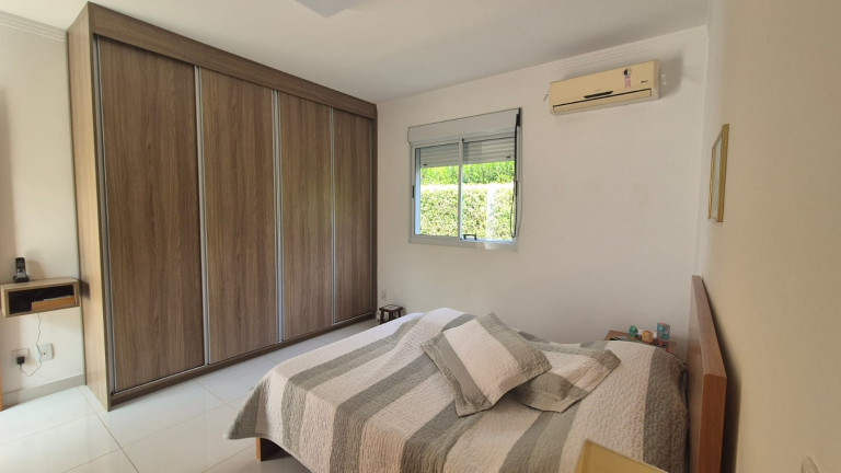 Imagem Casa com 3 Quartos à Venda, 1.600 m² em Lago Azul - Golfe - Araçoiaba Da Serra