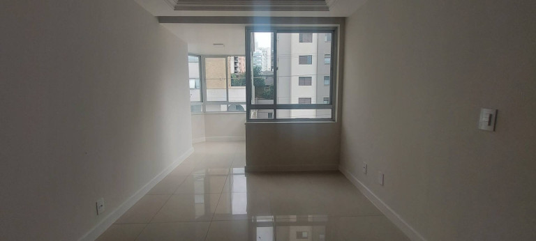 Imagem Apartamento com 3 Quartos à Venda, 96 m² em Centro - Florianópolis