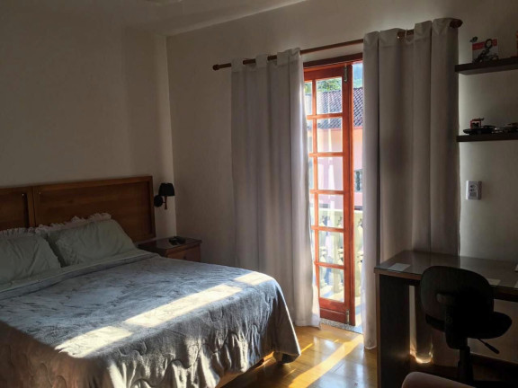 Imagem Casa com 2 Quartos à Venda, 82 m² em Parque Do Imbui - Teresópolis