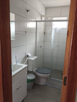 Imagem Casa com 2 Quartos para Temporada, 60 m² em Bombinhas - Bombinhas Imagem Casa com 2 Quartos para Temporada, 60 m² em Bombinhas - Bombinhas