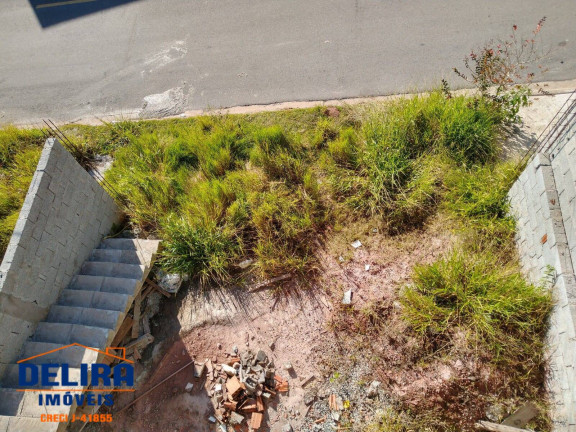 Imagem Casa com 3 Quartos à Venda, 140 m² em Terra Preta (terra Preta) - Mairiporã