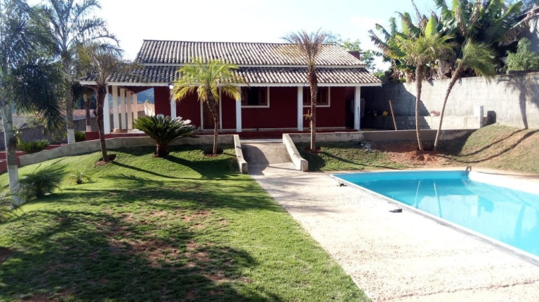 Chácara com 3 Quartos à Venda, 1 m² em Bom Retiro - Bragança Paulista