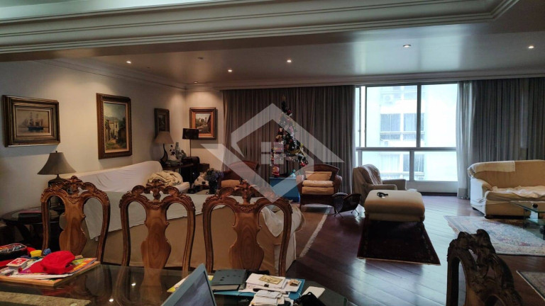 Imagem Apartamento com 4 Quartos à Venda, 234 m² em Copacabana - Rio De Janeiro Imagem Apartamento com 4 Quartos à Venda, 234 m² em Copacabana - Rio De Janeiro