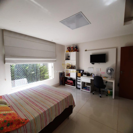 Imagem Casa com 5 Quartos para Alugar, em Jardins Valência - Goiânia Imagem Casa com 5 Quartos para Alugar, em Jardins Valência - Goiânia