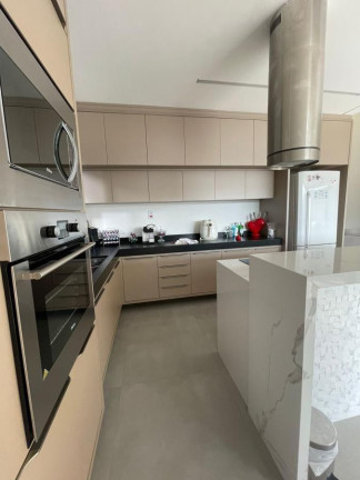 Casa com 3 Quartos à Venda, 260 m² em Residencial Ouroville - Taubaté