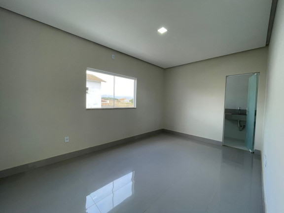 Imagem Casa com 3 Quartos à Venda, 200 m² em Candeias - Vitória Da Conquista
