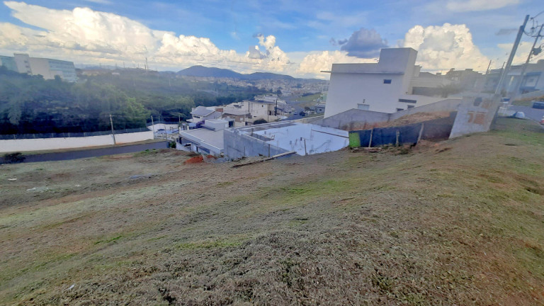 Imagem Terreno à Venda, 330 m² em Condomínio Villa Real De Bragança - Bragança Paulista Imagem Terreno à Venda, 330 m² em Condomínio Villa Real De Bragança - Bragança Paulista