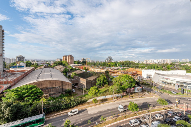 Imagem Apartamento com 1 Quarto à Venda, 57 m² em Três Figueiras - Porto Alegre Imagem Apartamento com 1 Quarto à Venda, 57 m² em Três Figueiras - Porto Alegre