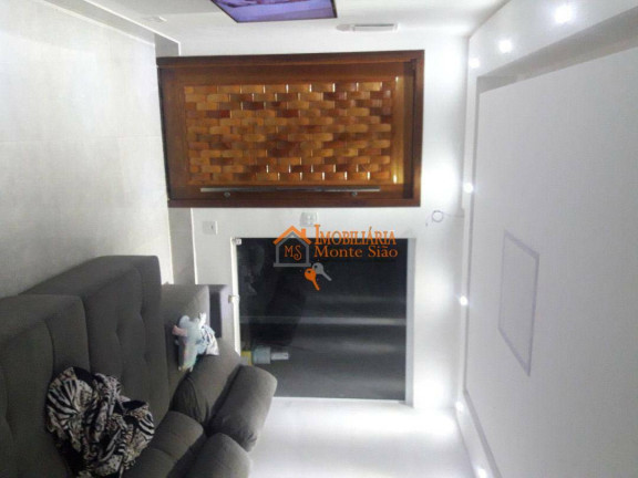 Imagem Sobrado com 3 Quartos à Venda, 140 m² em Jardim Adriana - Guarulhos Imagem Sobrado com 3 Quartos à Venda, 140 m² em Jardim Adriana - Guarulhos