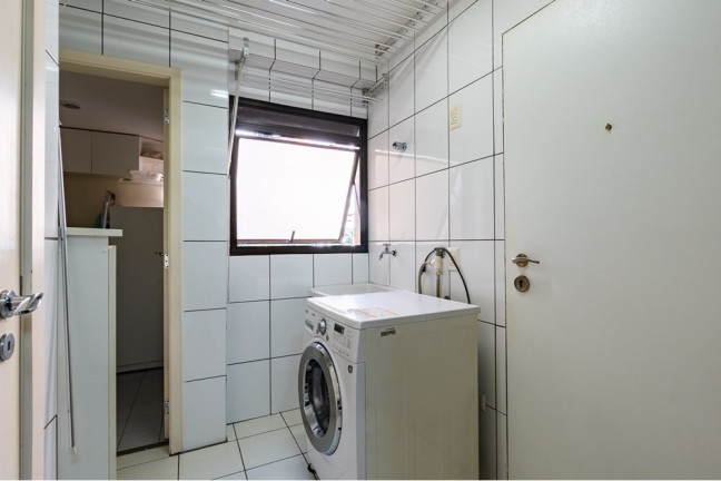 Imagem Imóvel com 3 Quartos à Venda, 120 m² em Moema - São Paulo