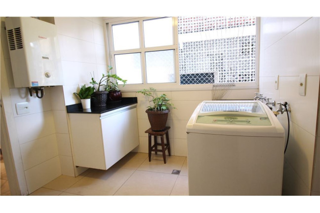 Imagem Apartamento com 3 Quartos à Venda, 143 m² em Pinheiros - São Paulo Imagem Apartamento com 3 Quartos à Venda, 143 m² em Pinheiros - São Paulo