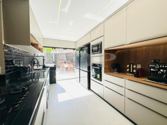 Imagem Casa com 5 Quartos à Venda, 680 m² em Enseada - Guarujá Imagem Casa com 5 Quartos à Venda, 680 m² em Enseada - Guarujá