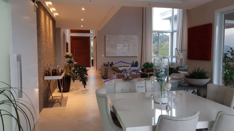 Imagem Casa com 4 Quartos à Venda, 630 m² em Alphaville - Santana De Parnaíba Imagem Casa com 4 Quartos à Venda, 630 m² em Alphaville - Santana De Parnaíba