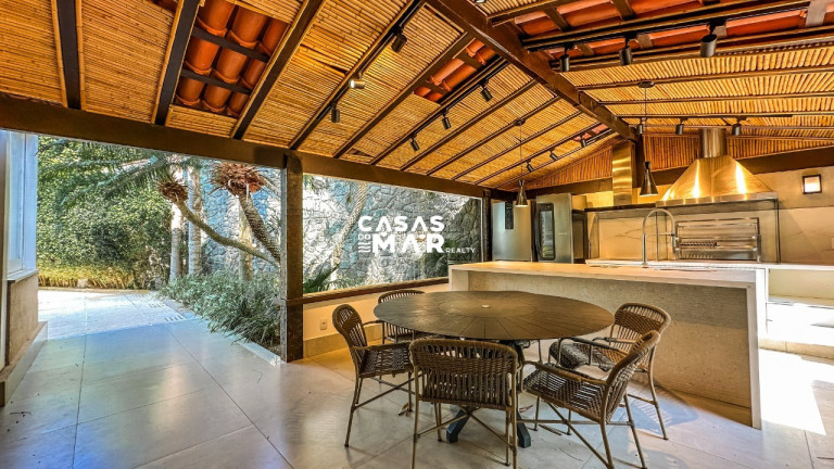 Imagem Imóvel com 6 Quartos à Venda, 400 m² em Ferradura - Armação Dos Búzios Imagem Imóvel com 6 Quartos à Venda, 400 m² em Ferradura - Armação Dos Búzios