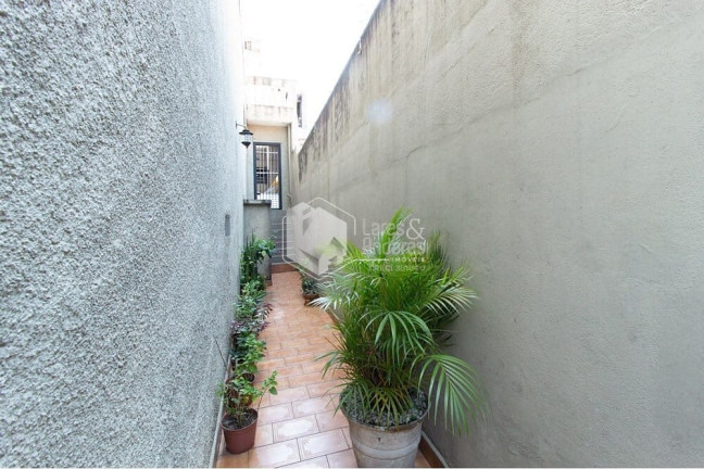 Imagem Casa com 3 Quartos à Venda, 154 m² em Indianópolis - São Paulo Imagem Casa com 3 Quartos à Venda, 154 m² em Indianópolis - São Paulo