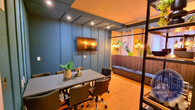 Imagem Apartamento com 2 Quartos à Venda, 65 m² em Tabuleiro - Camboriú